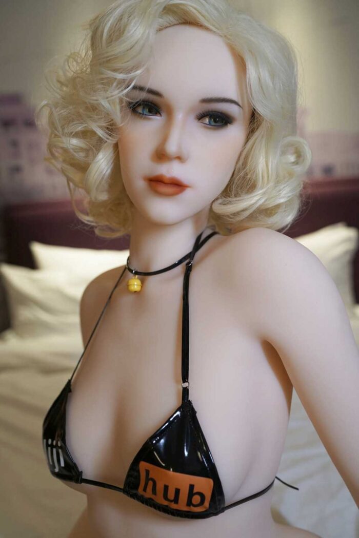 Piper Doll sex